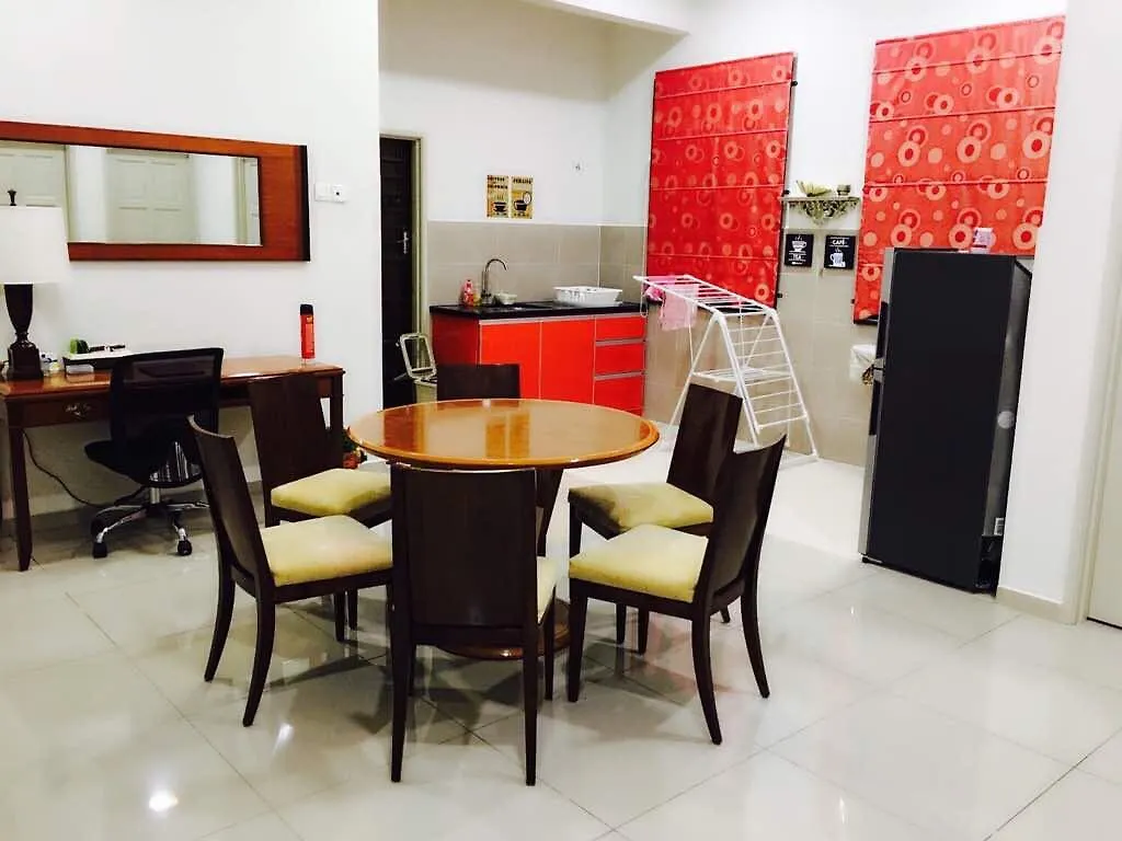 Holiday home Homestay Melaka Urich